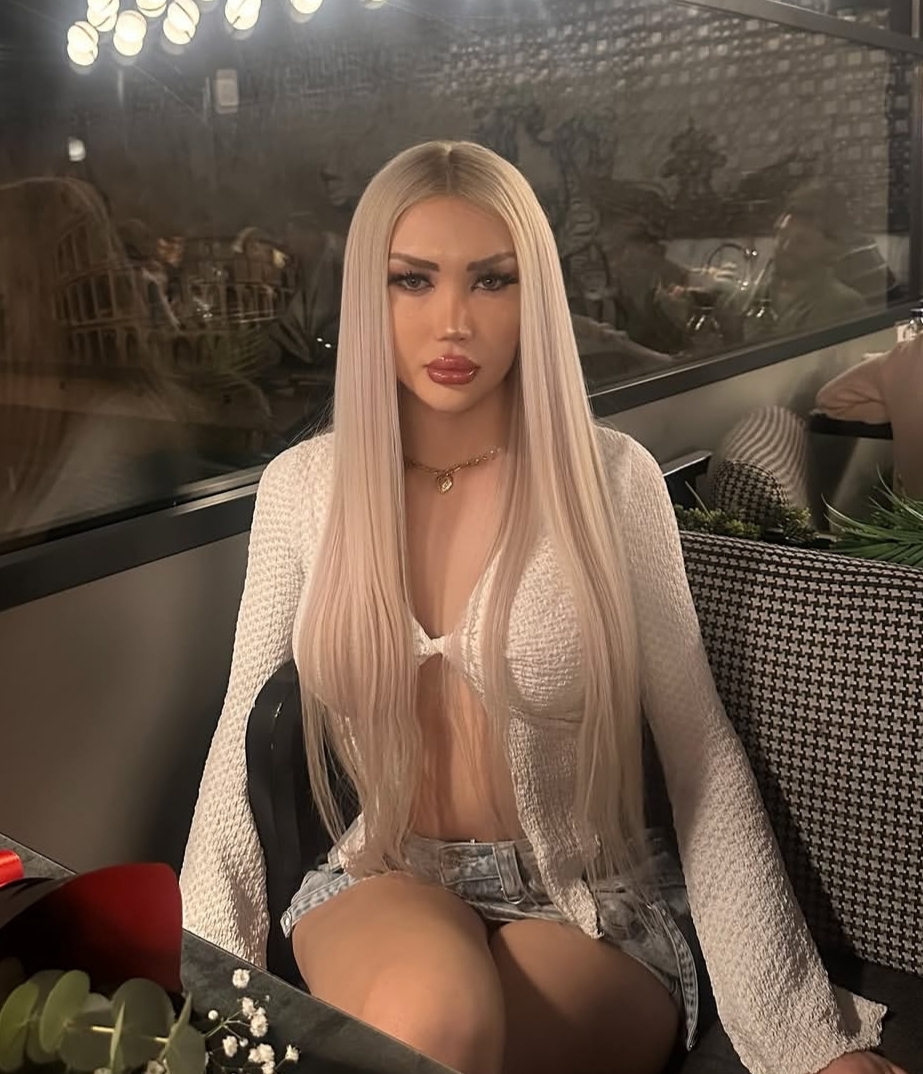 Çayağzı Kıskanılacak Kadın Escort Bayan Emel