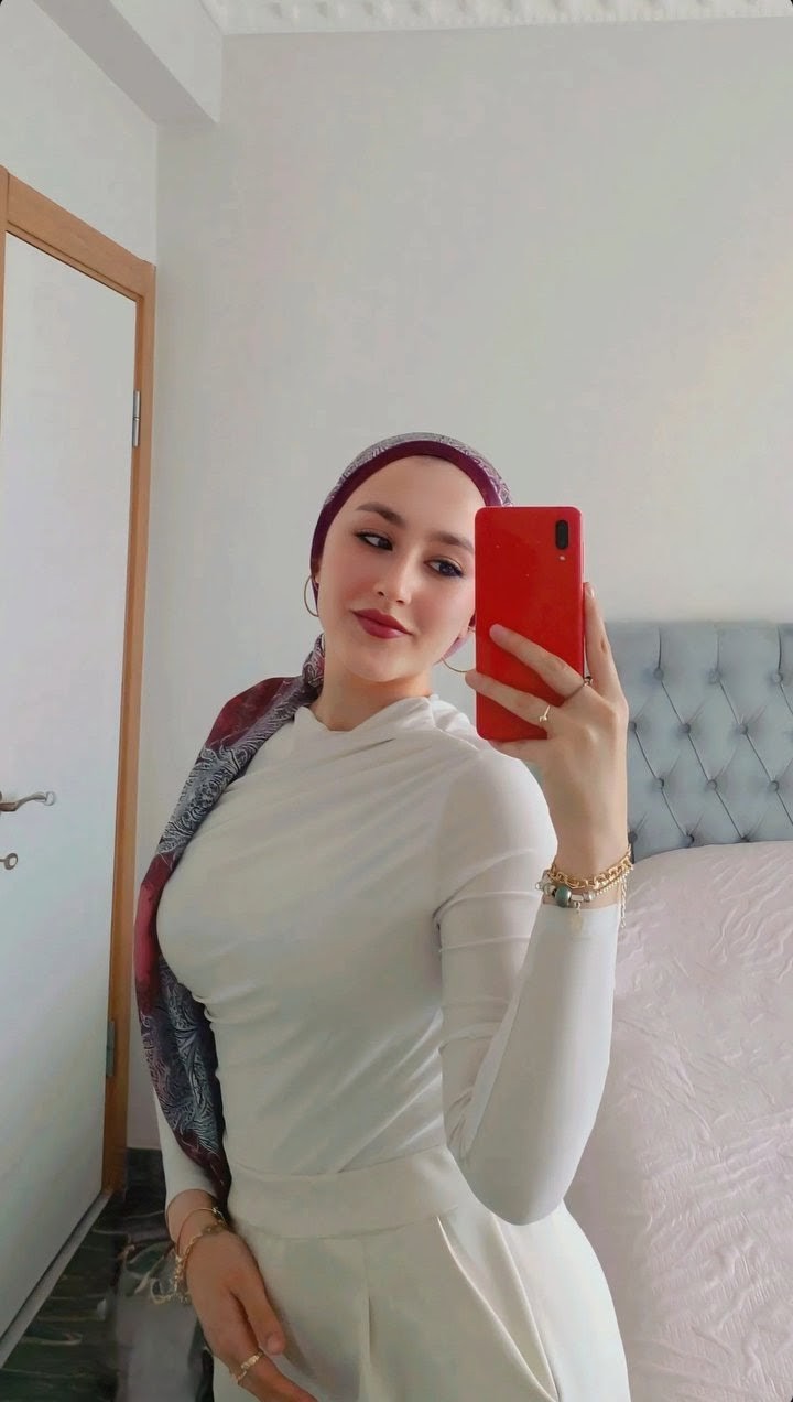 Artvin Deneyimsiz Escort Bayan Engin