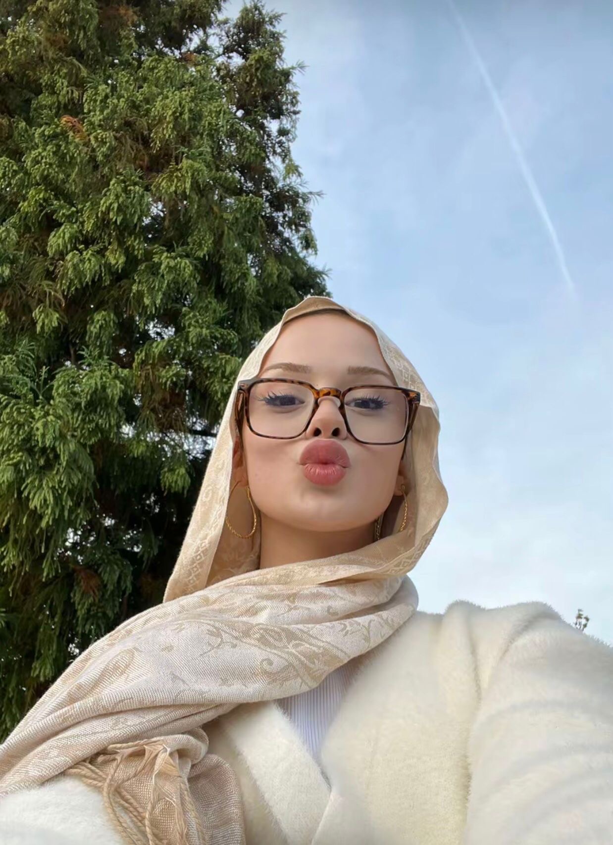 Peynirli Seksi Escort Kader
