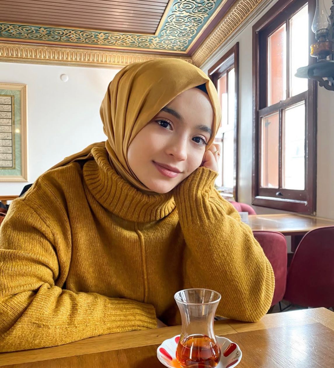 Sebzeli Ücretsiz Escort Berrak