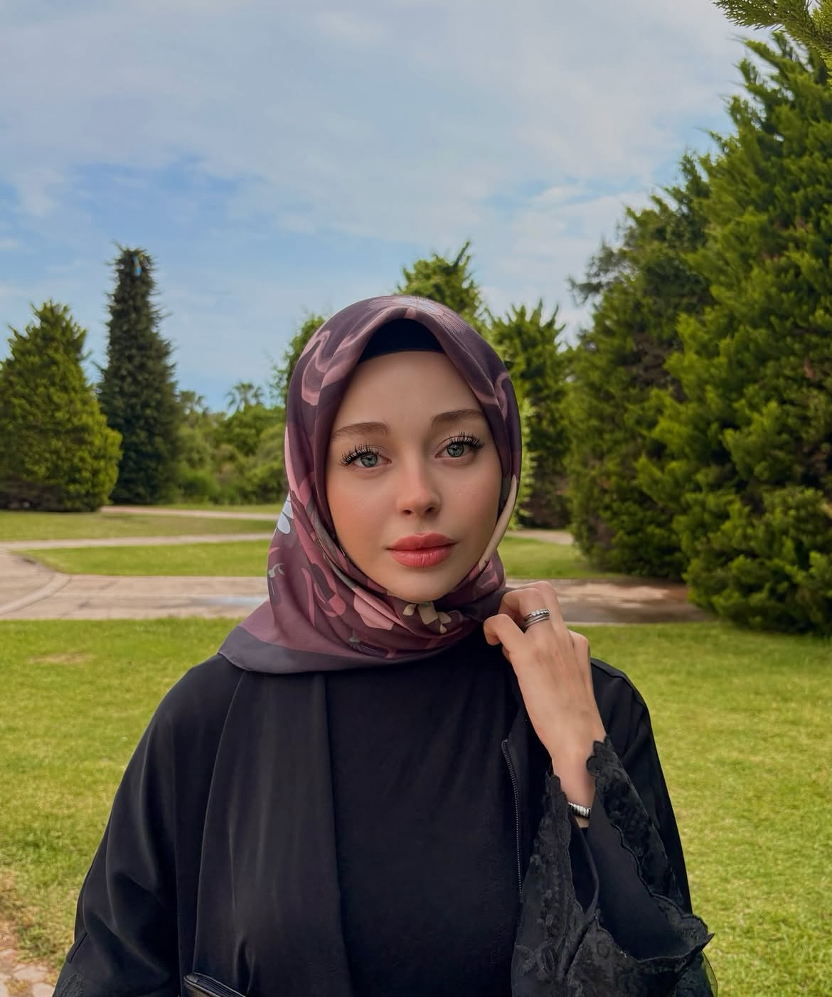Armutlu Efsanevi Partner Escort Nazlı