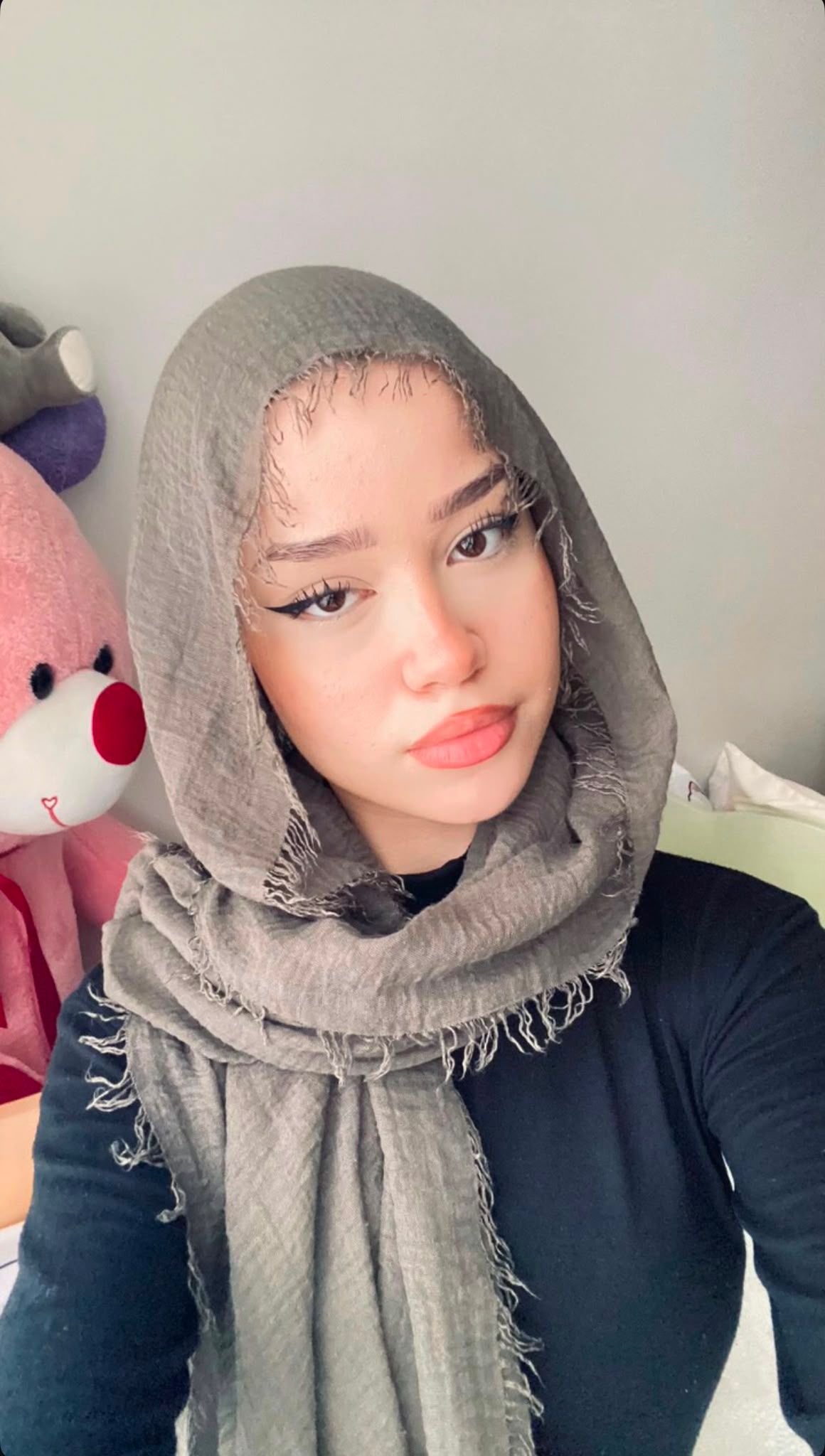 Hendek Türbanlı Bayan Escort Kaderin