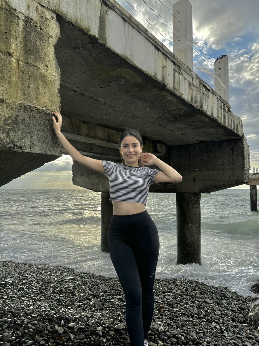 Mutlugün Yalnız Büyüyen Kadın Escort Bayan Handan